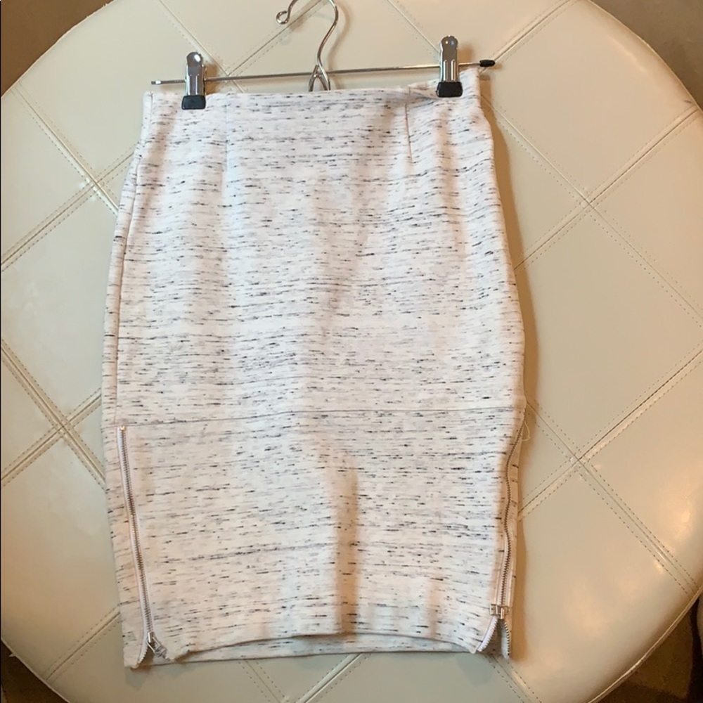 Pencil skirt